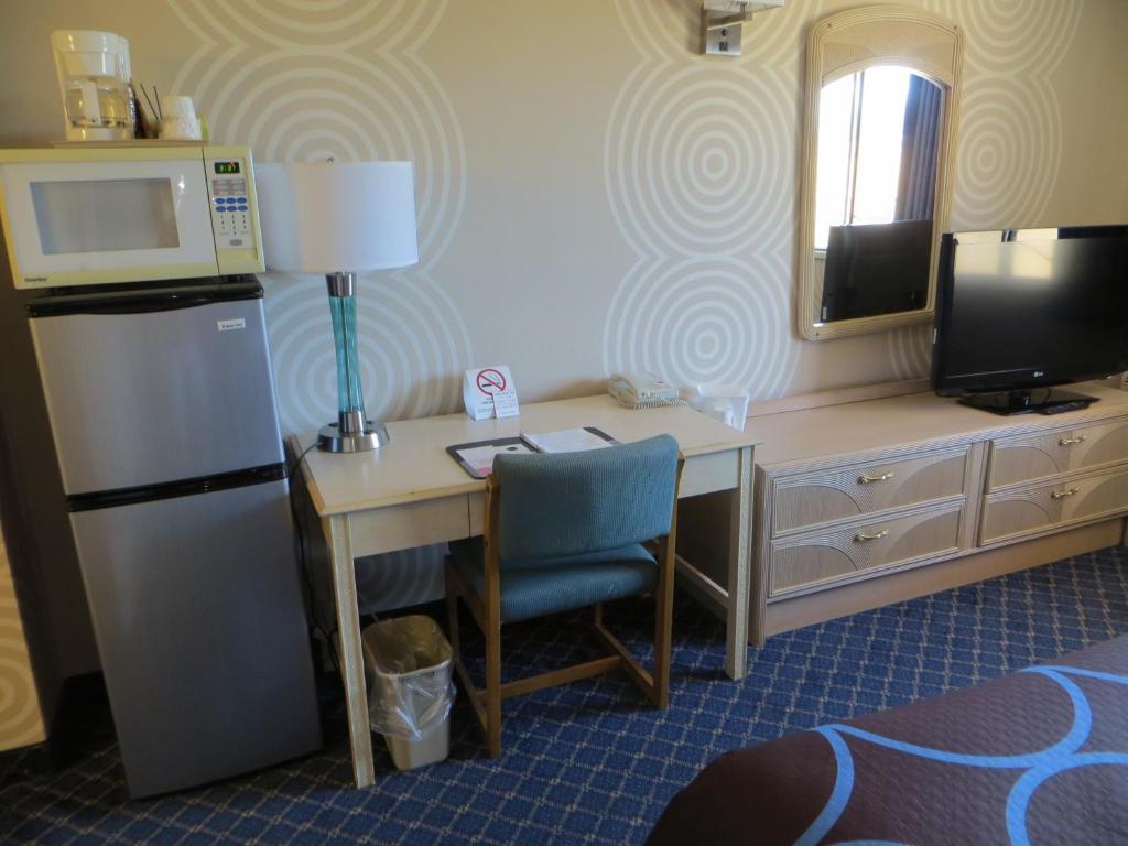 Hotel Super 8 By Wyndham Red Deer Pokój zdjęcie